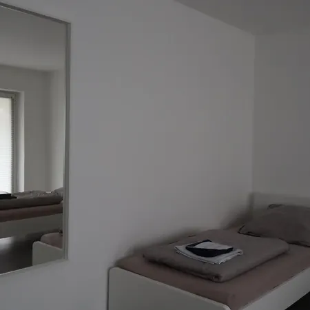 Hirsch24- 6 Betten -apartment 립슈타트